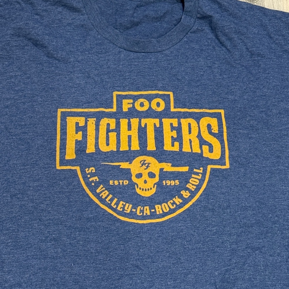 MENS FOO FIGHTERS T SHIRT - Picture 2 of 4